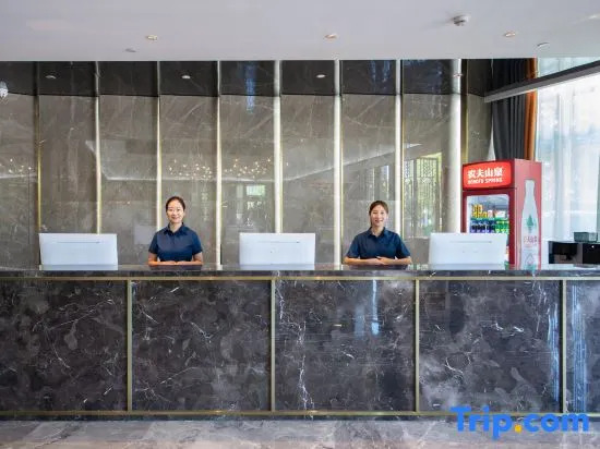 Qingmu Platinum Hotel (Nanjing Xinjiekou Subway Station Youyi Square)