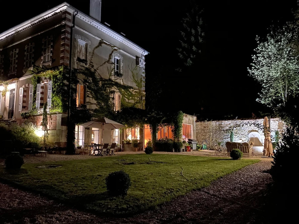 Manoir de La Croix Saint Louis "Luxury Guest House"