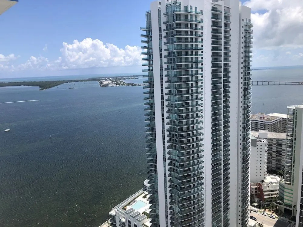 Amazing apartment in the Heart of Brickell