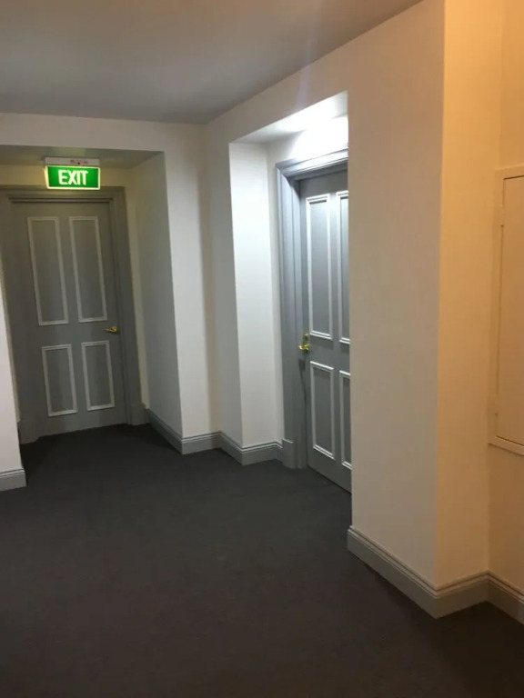 City Escape 2BD in Adelaides East End 4
