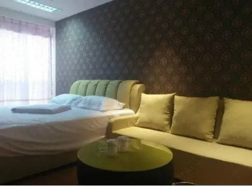 Dongsheng Square ApartHotel