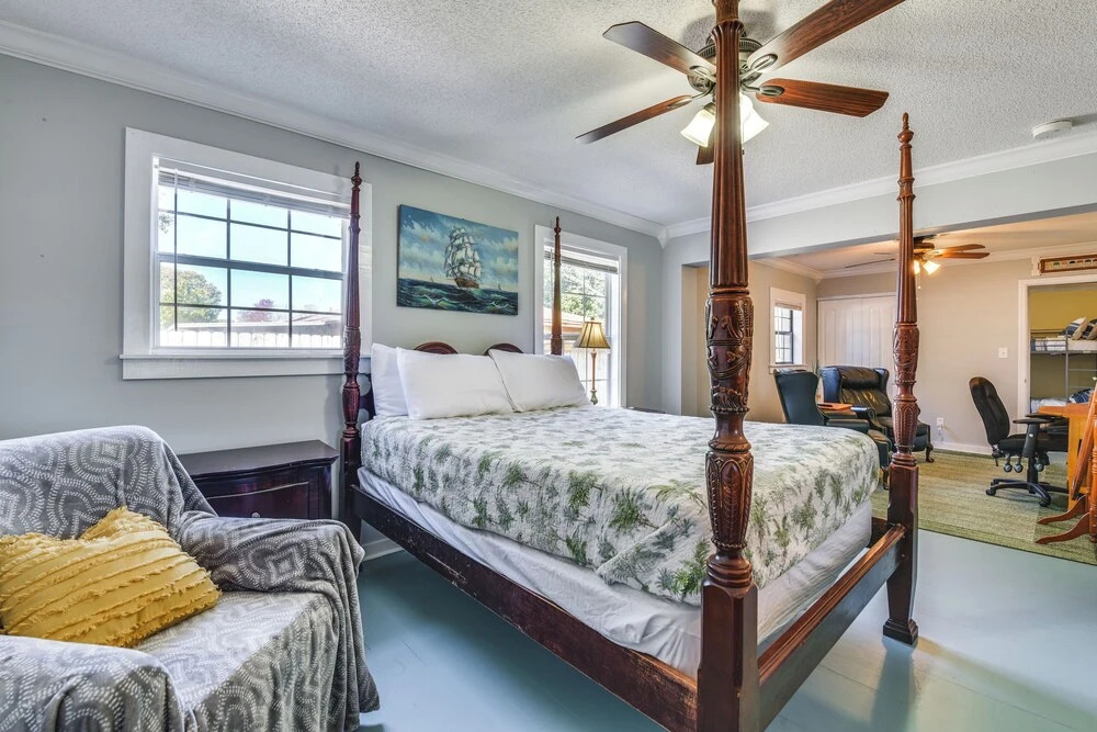 Pet-friendly Fort Walton Beach Home: 4 Mi to Ocean