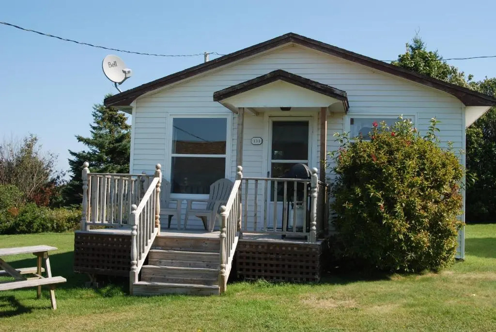 Shining Waters - Ingleside Cottages