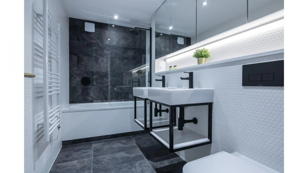 Royal Kensington Penthouse IX- 3 bed