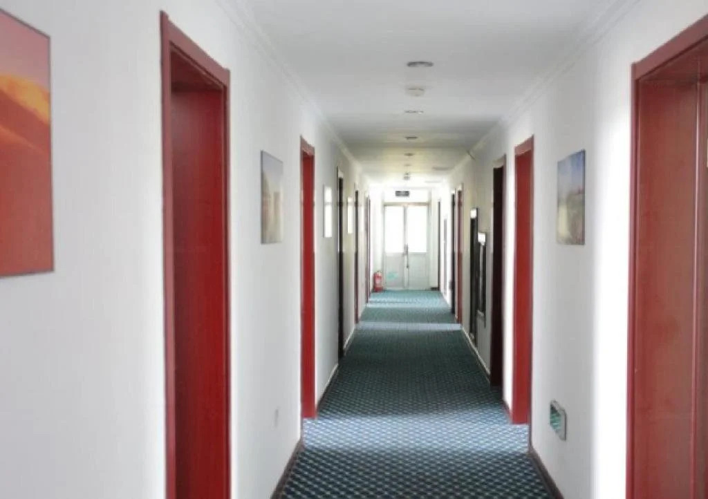 Haiyi Business Hotel