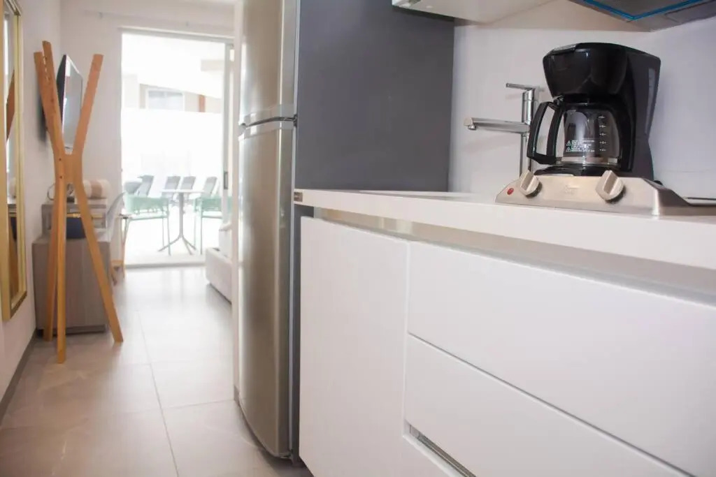 G012S-Esther Gallery Luxury Condo. The Jewel of downtown