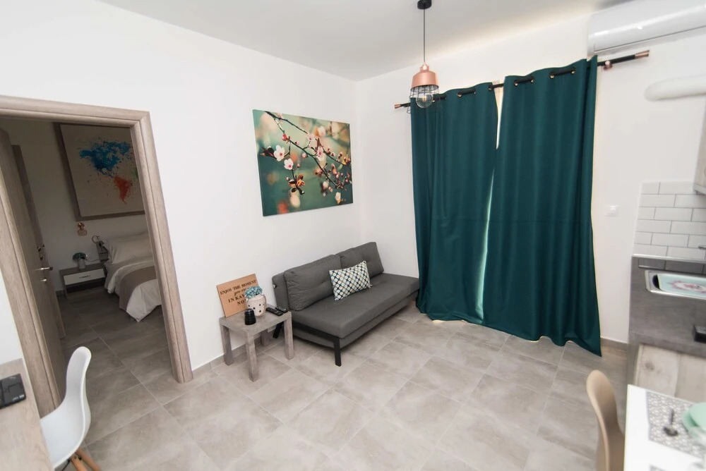 Olive House Apartments