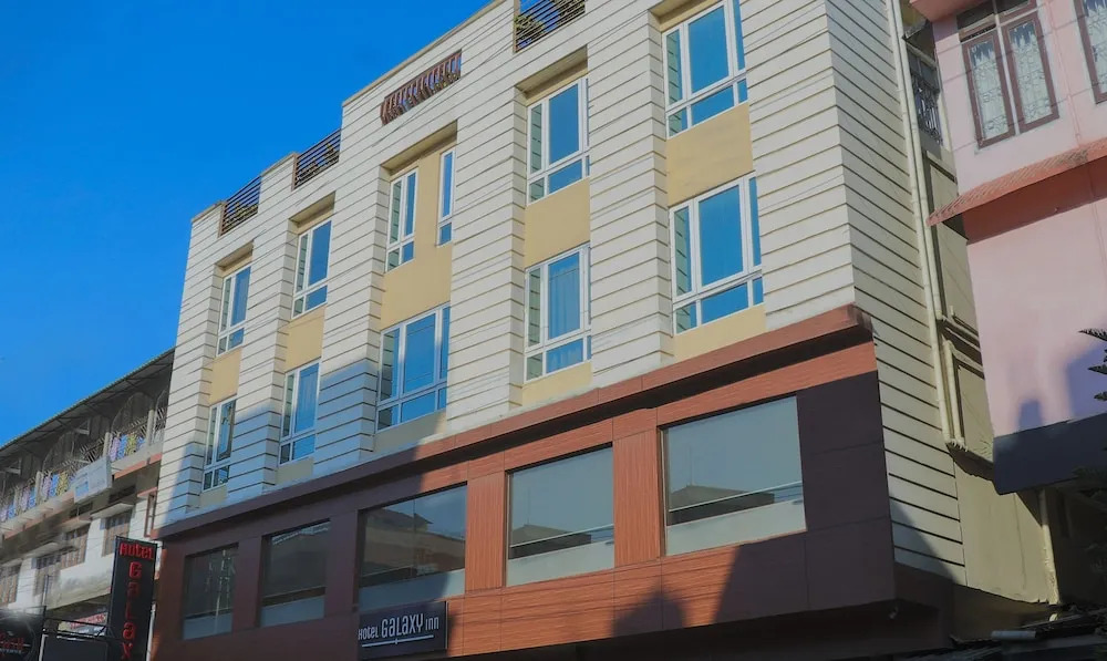 Hotel Galaxy Inn !! 5 Min From Nemcare Hospital
