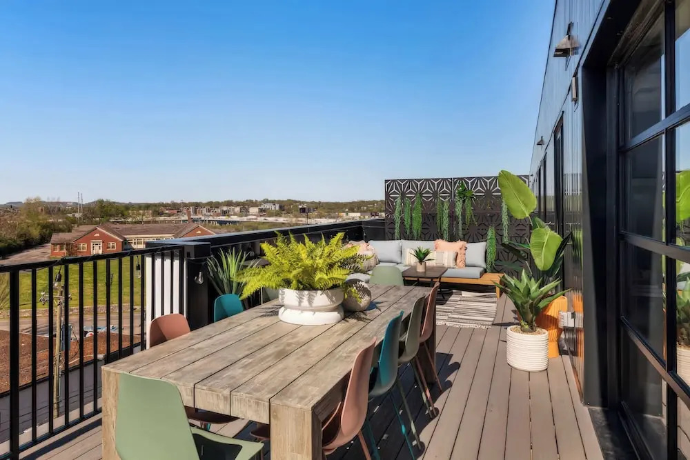 The Penthouse - 3BR Rooftop - Downtown Nashville