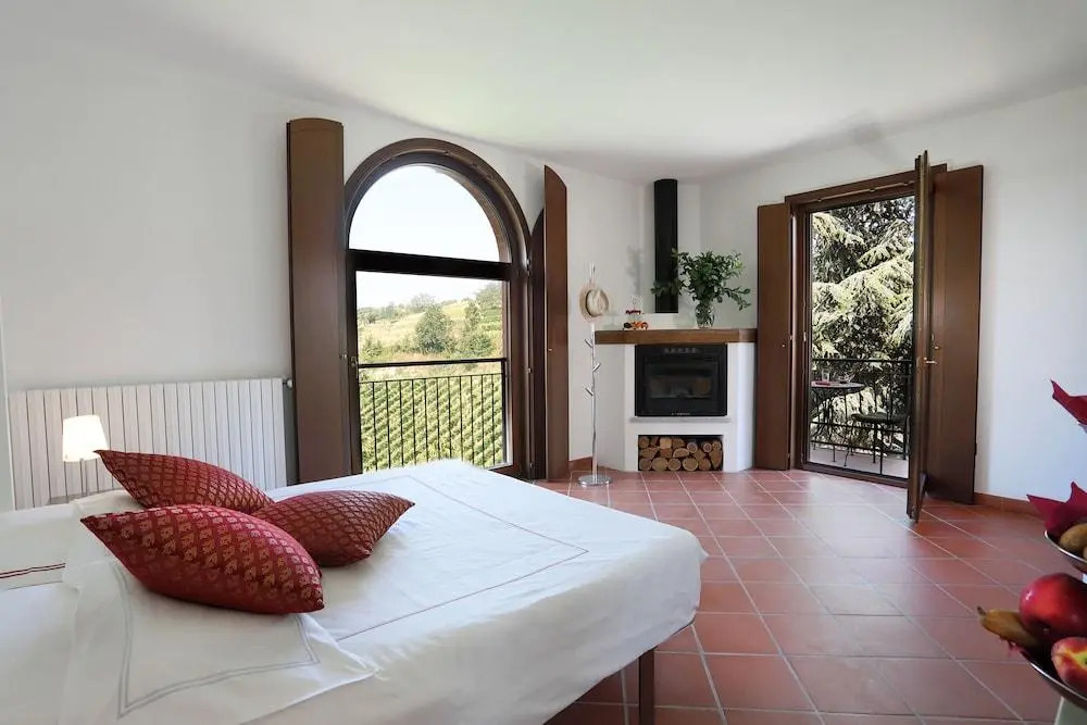 Giarvino Boutique Guest House