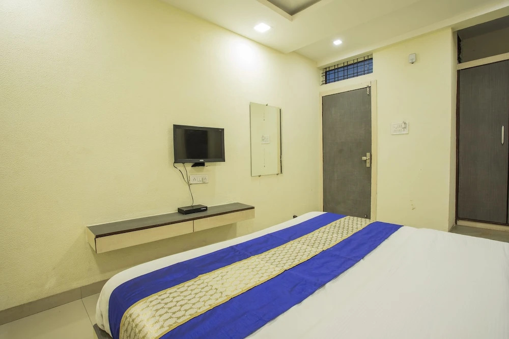 Hotel O SVL