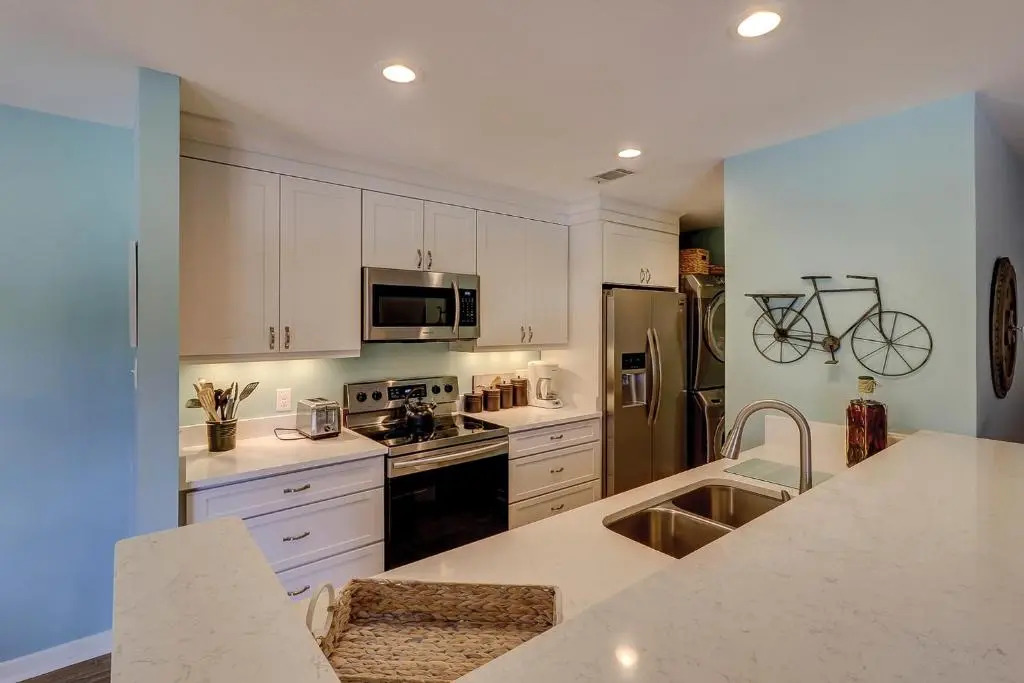 2365 Racquet Club 2 BR Condo Sea Pines