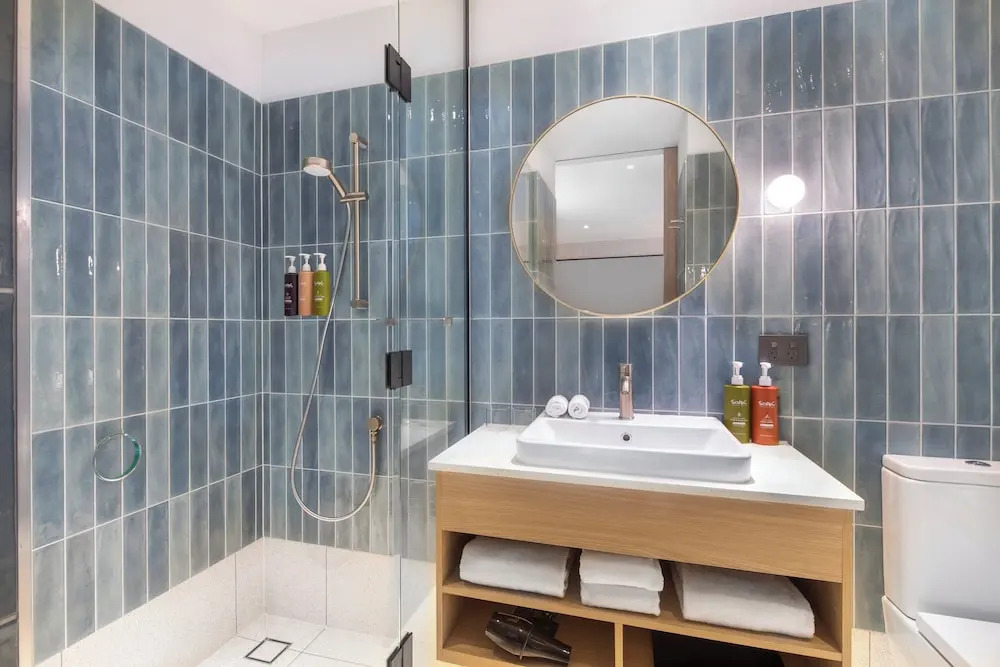 Holiday Inn Melbourne Bourke Street Mall by IHG
