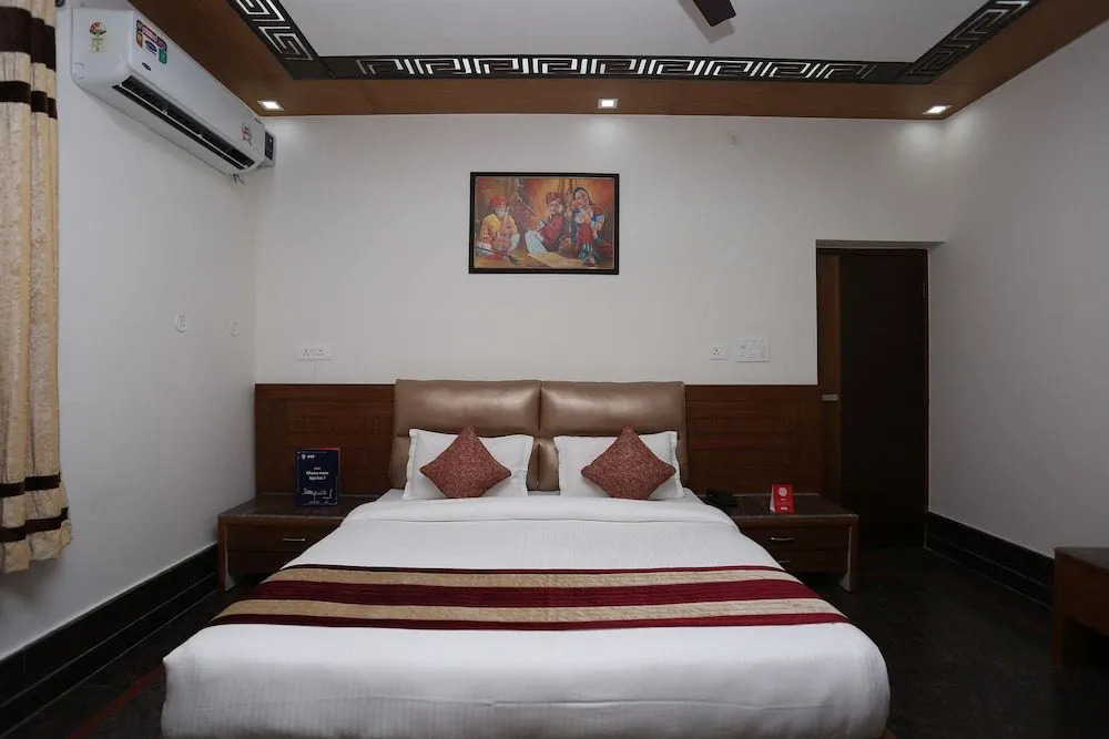 OYO 10448 Green View Home Stay