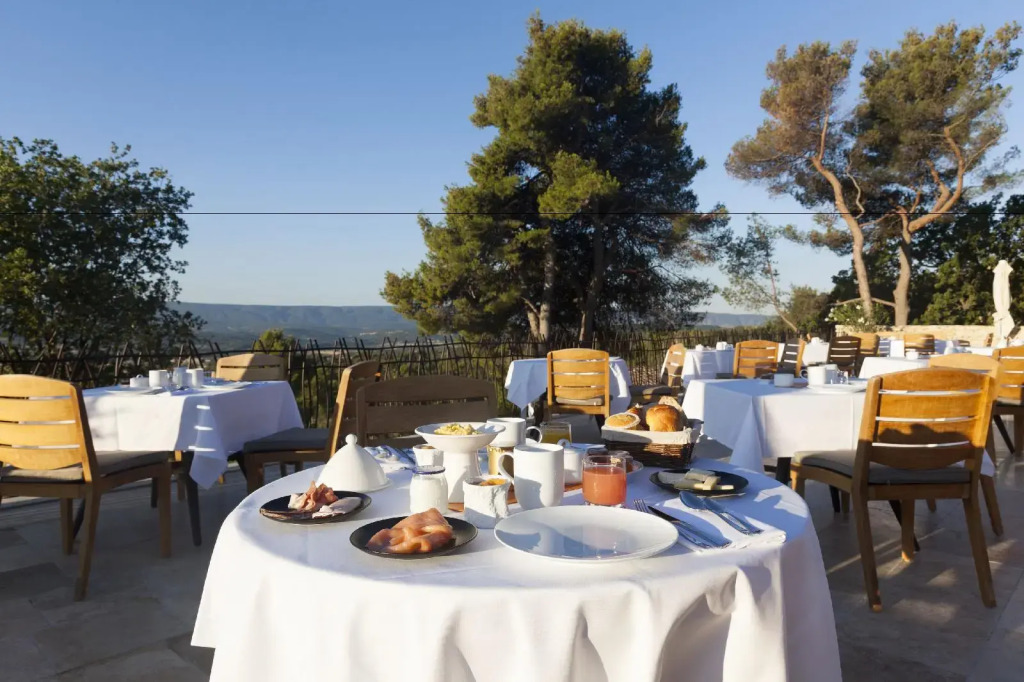 Mas des Herbes Blanches Hôtel & Spa   Relais & Châteaux