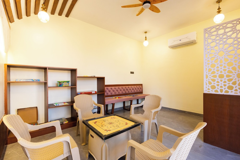 ELIVAAS Tiger Cave Suite with Pvt Pool