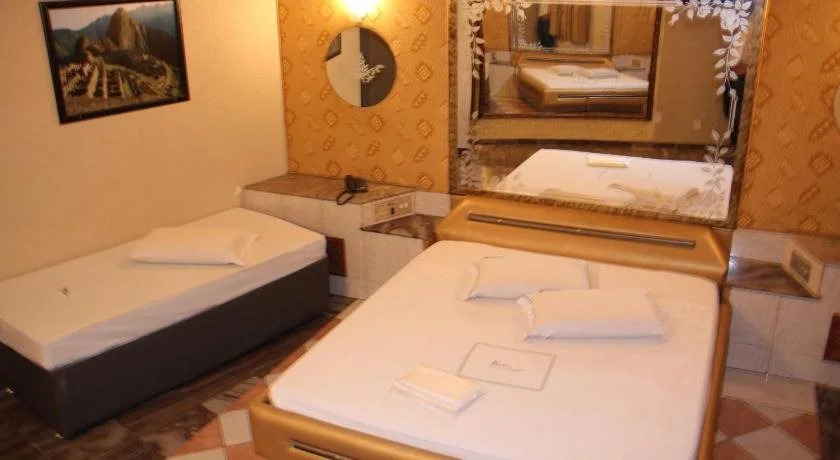 Shelton Hotel (Только для взрослых)