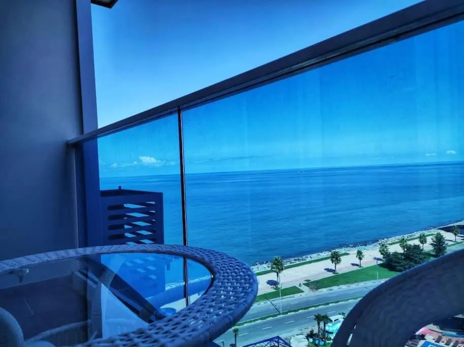 Leo Group Luxury Apartment 13-272A Sunrise Batumi