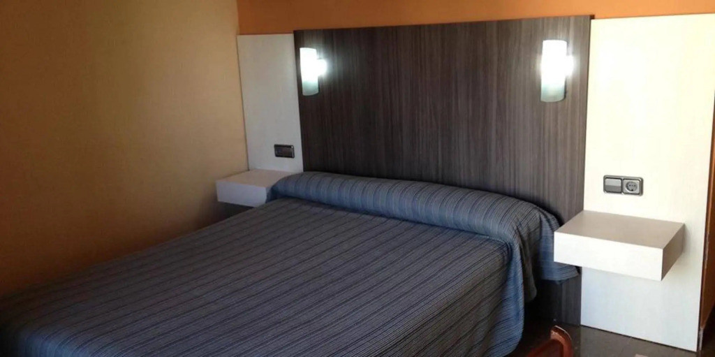HOTEL MORELL