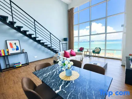 Georgetown Seaview Duplex 2Br for 6 Guests at Maritime Suites 073A