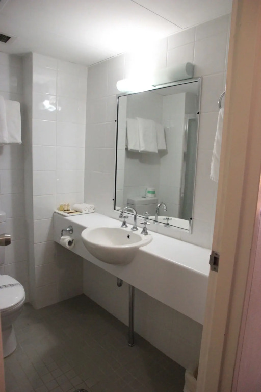 Charbonnier Motor Inn (ex. Quality Inn Charbonnier Hallmark)