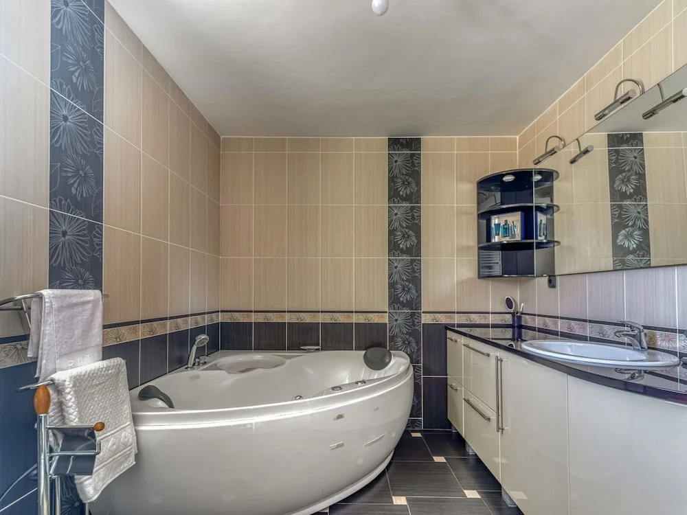 Serene Holiday Home in Zagreb With Jacuzzi