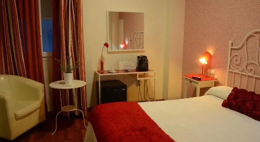Hostal Paris