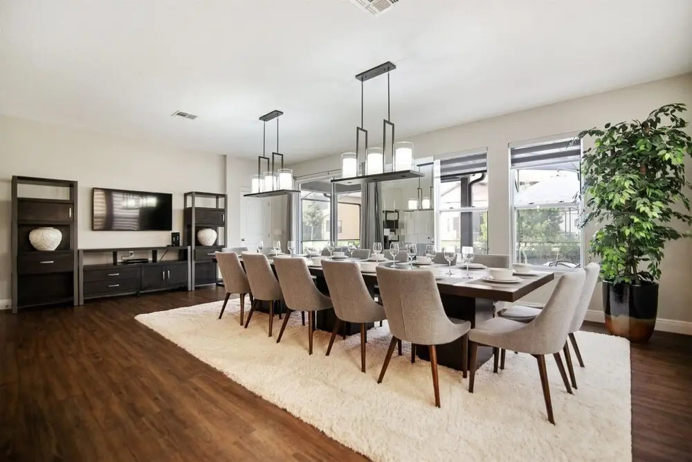 6BR 5BA Solterra Pool Home