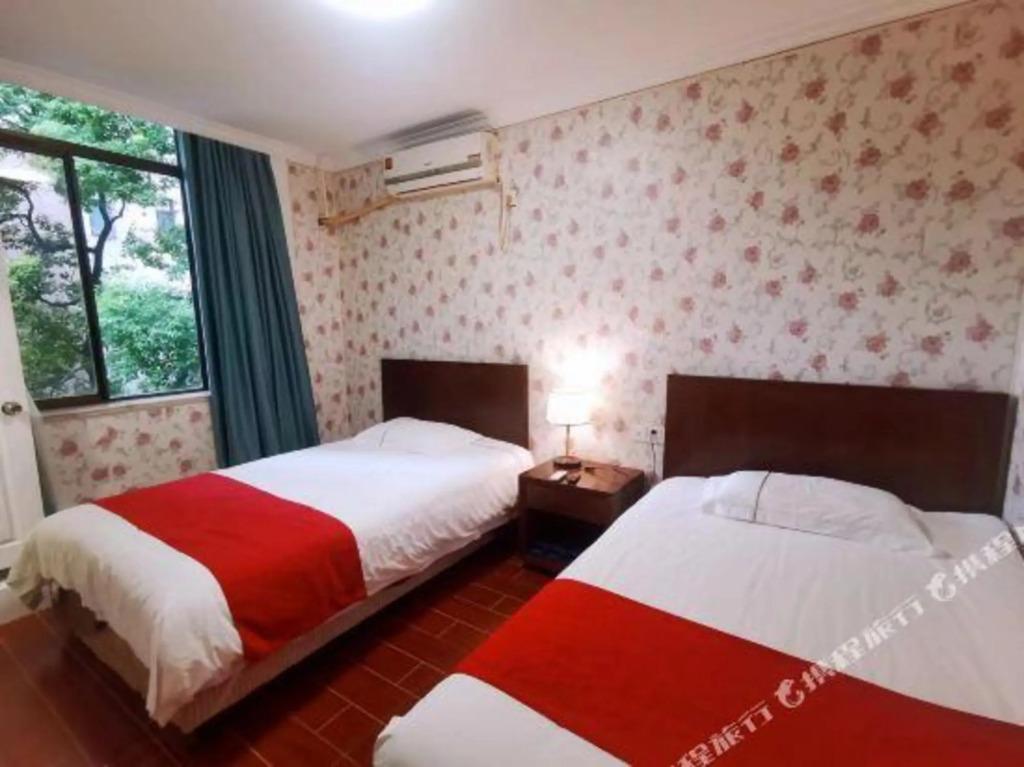 Home Inn Paibai·Yun Hotel (Shanghai Hongkou Football Stadium)
