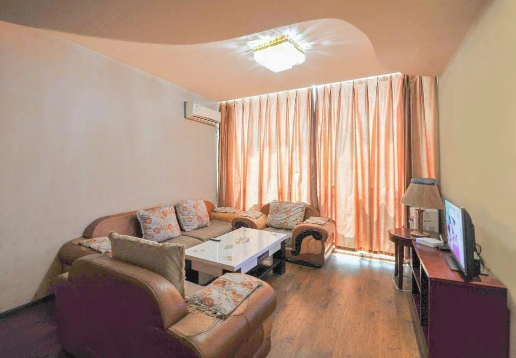Qinhai Hotel
