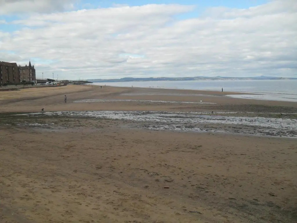 Edinburgh Beach View Apartment