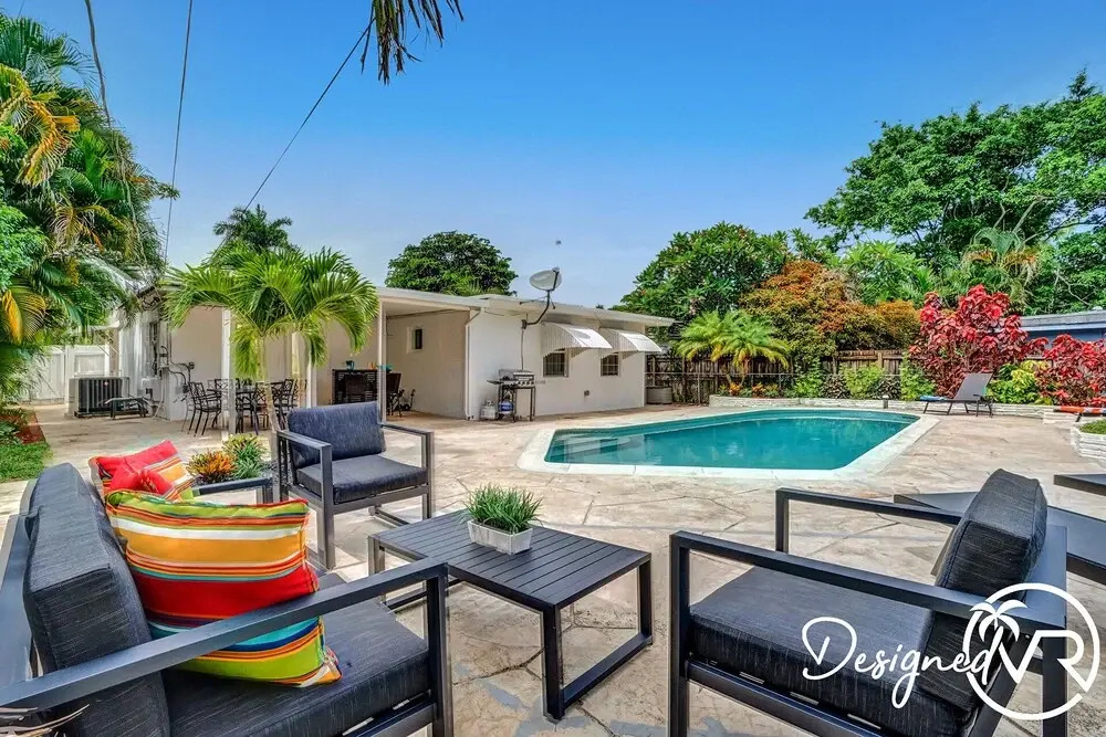 Amazing 4BR with Private Heated Pool