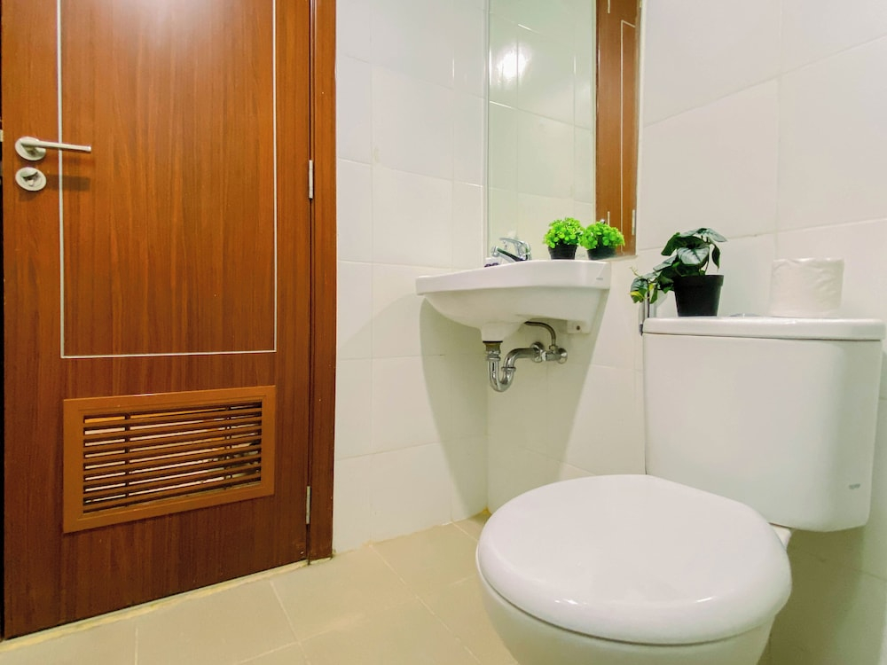 Good Choice 2Br Apartment Near Krl Station At Vittoria Residence
