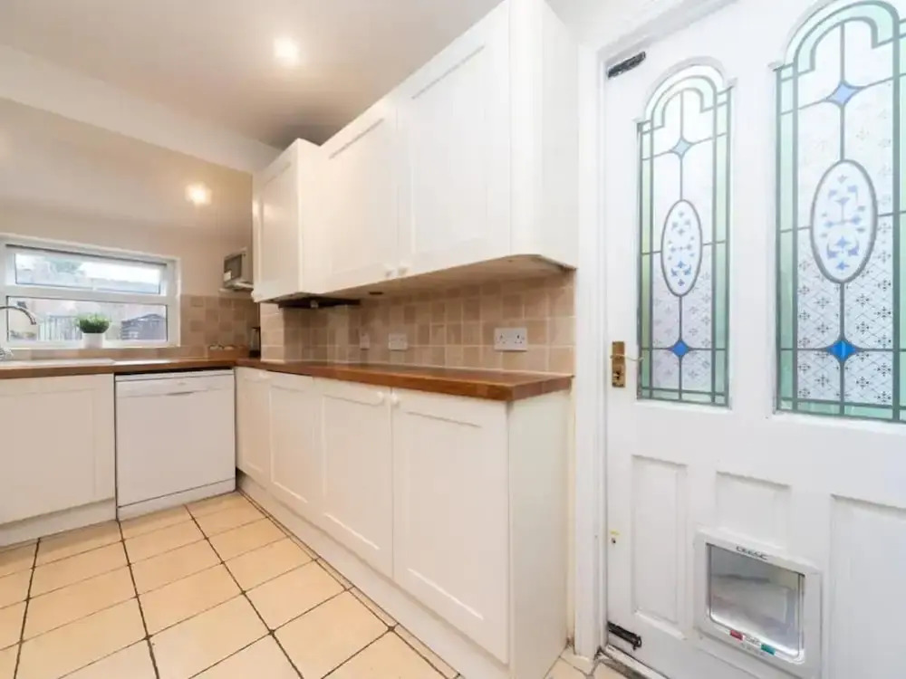 Charming Period Home Near Surbiton With Garden