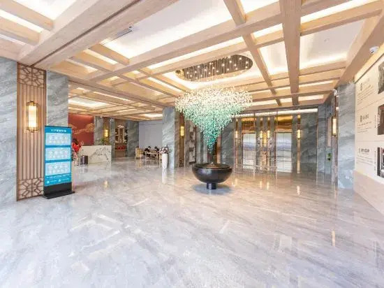 Shangfu Qingju Hotel (Maoming High Speed Railway Station Dongxin Times Square)