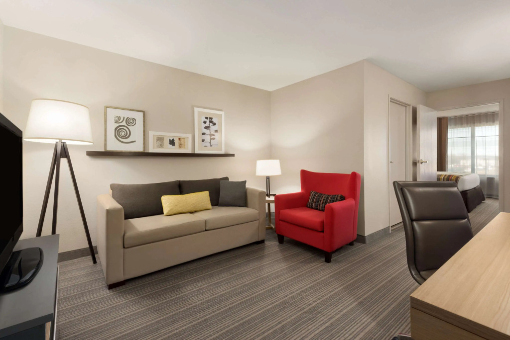 Country Inn & Suites by Radisson, Middleton - Madison West