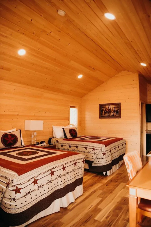 Dukes Slickrock Campground & RV Park
