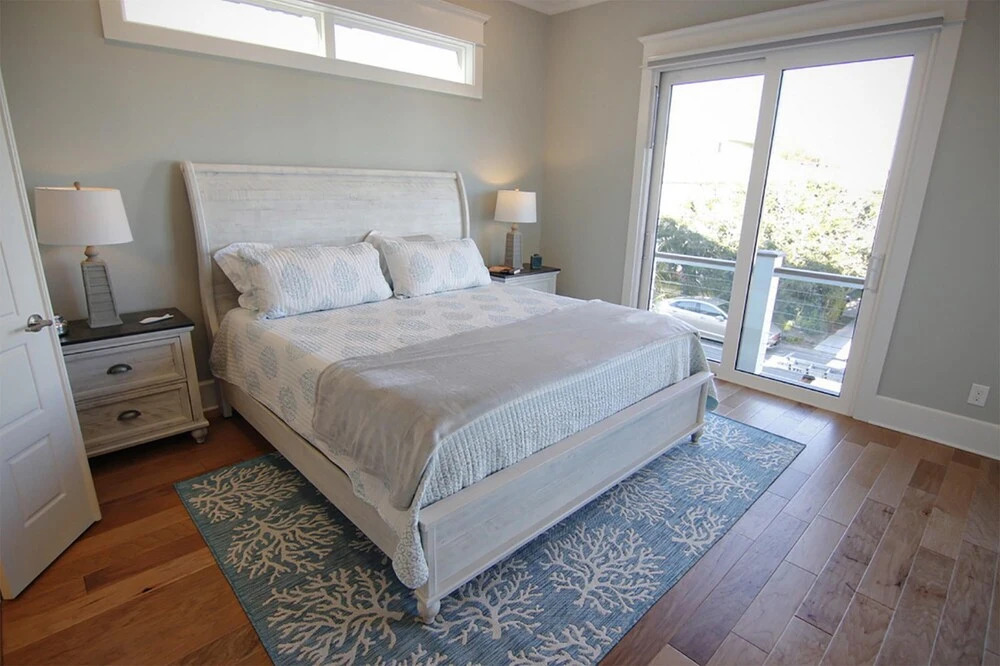 Seagull Street Duplex by Sea Scape Properties