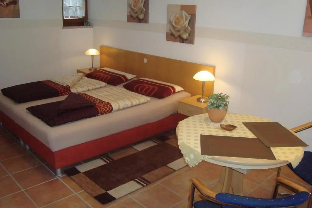 Alttolkewitzer Ferien- & Privatzimmer Mrosk Dresden