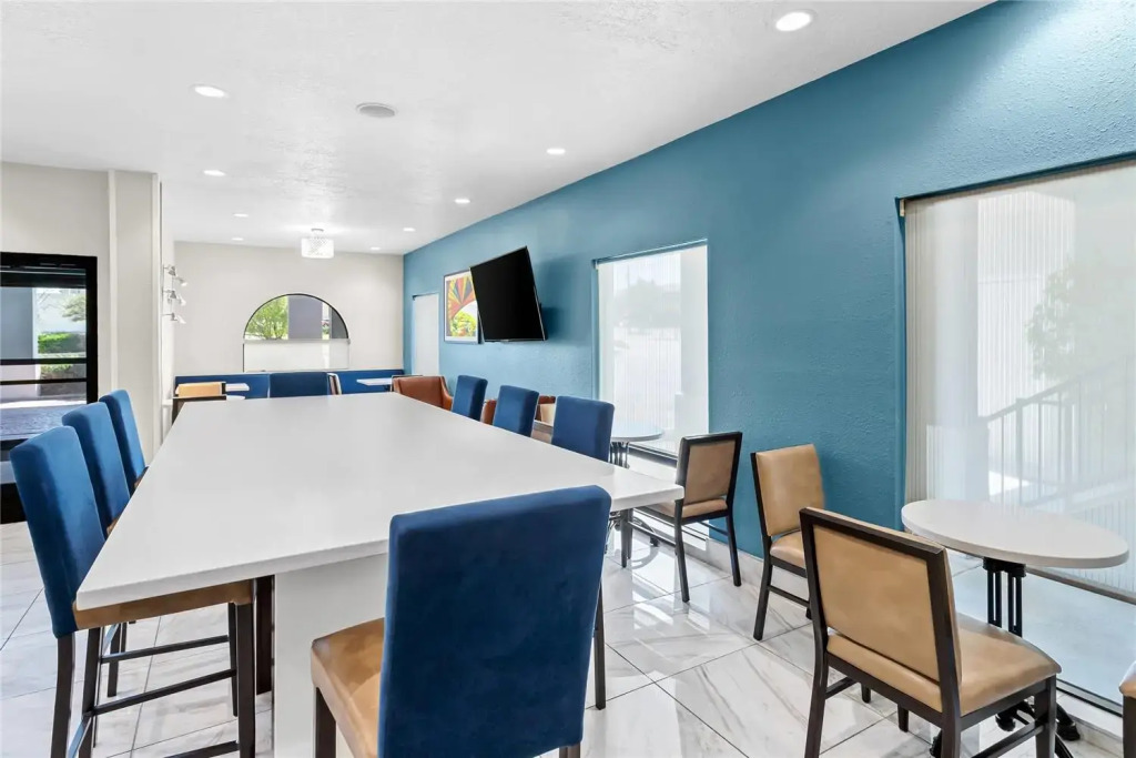Quality Inn & Suites Sunport Airport Albuquerque