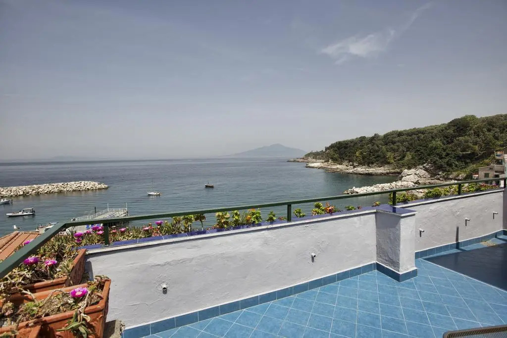 Hotel Baia Di Puolo