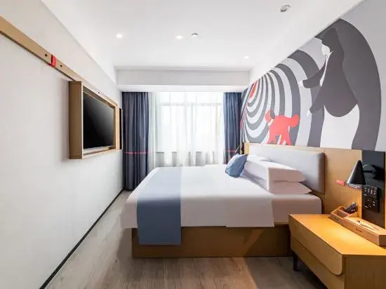 Junyi Chain Hotel (Zhongjing Road, Fengqiao Town, Zhuji)