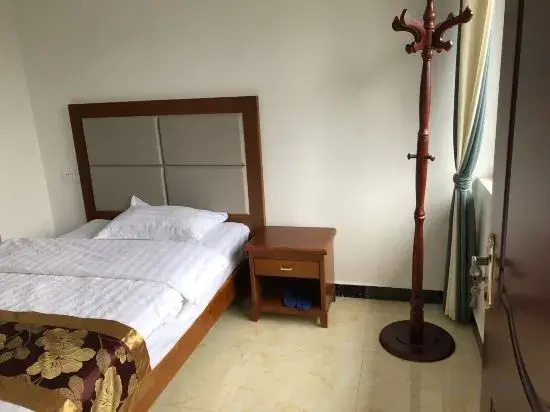 Emeishan Jinguiyuan Leisure Center