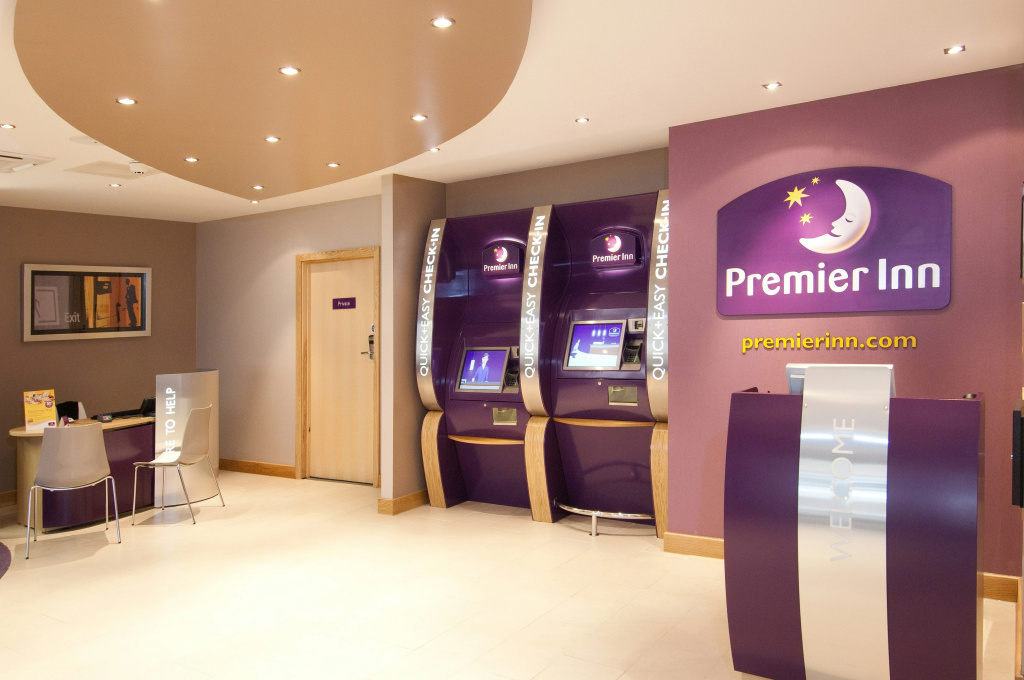 Premier Inn Sunbury - Kempton Park