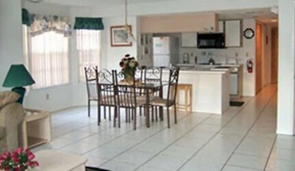 Royal Palm Bay (231693) - 3 Br Condo