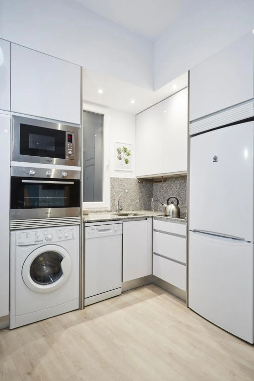 LEEWAYS APARTMENT in FÚCAR