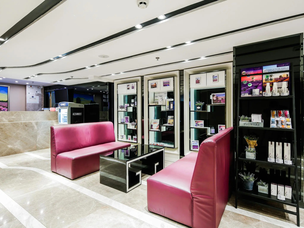 Lavande Hotel Guangzhou Baogang Avenue BrandBuy Mall