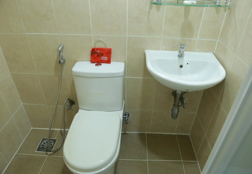 OYO 119 GDS Hotel