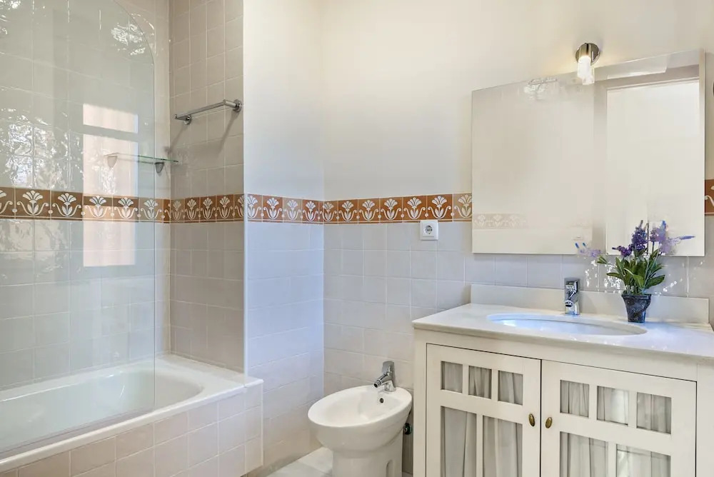 Wonderful 3 BD Duplex With a Large Private Terrace in Prime Location.. Zaragoza IV