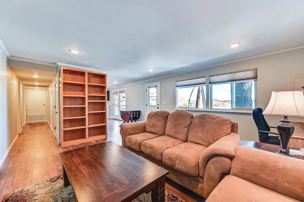 Flagstaff Home w/ Grill: 3 Mi to Historic Downtown